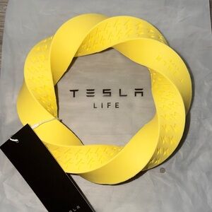 Tesla Life dog toys